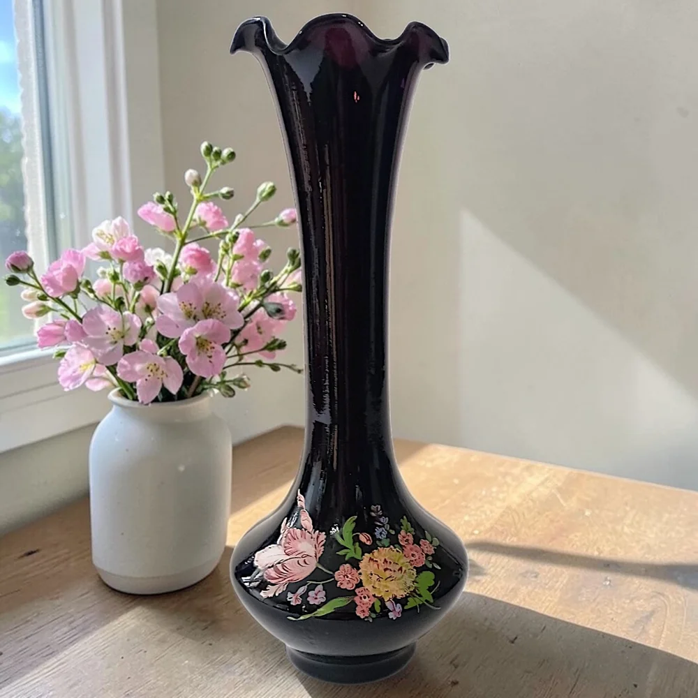 Vintage Black Amethyst Glass Bud Vase Floral Ruffled Fluted Top Edge‎ Victorian